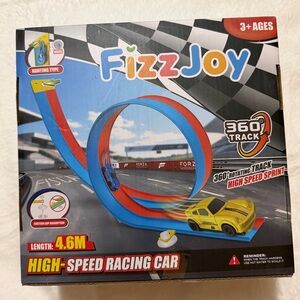 FizzJoy 360° Race Track with 4 Cars NEW